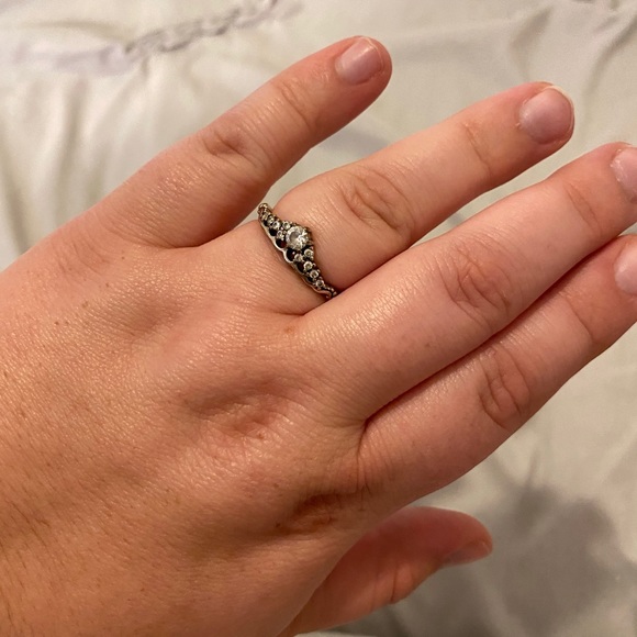 Pandora Tiara Ring - Picture 1 of 2